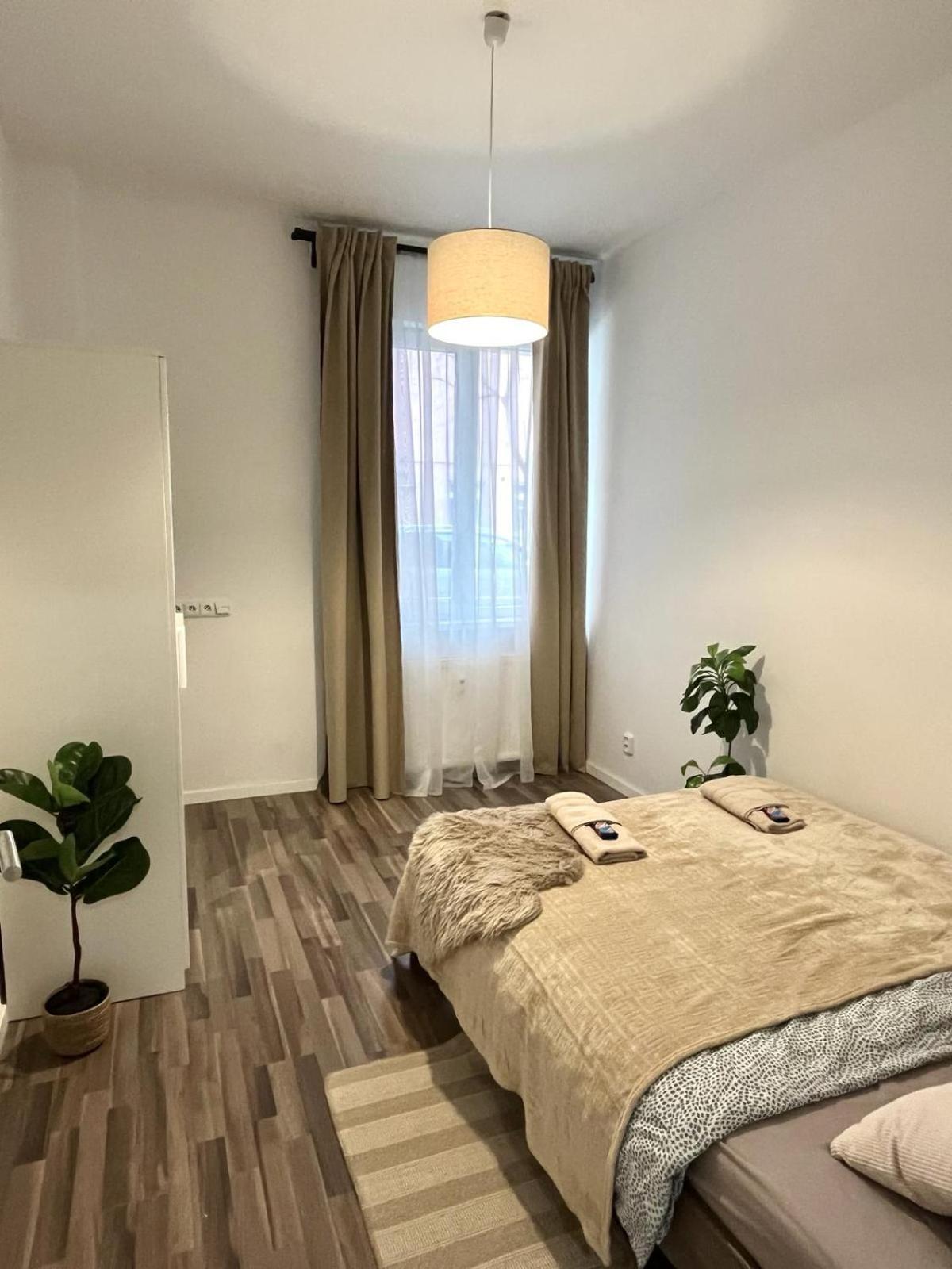 Apartment Adele - Old Town Bratislava Exteriör bild
